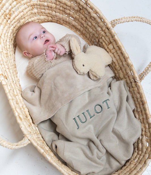 Nijntje winter deken incl. naam borduren // knit fleece - nougat