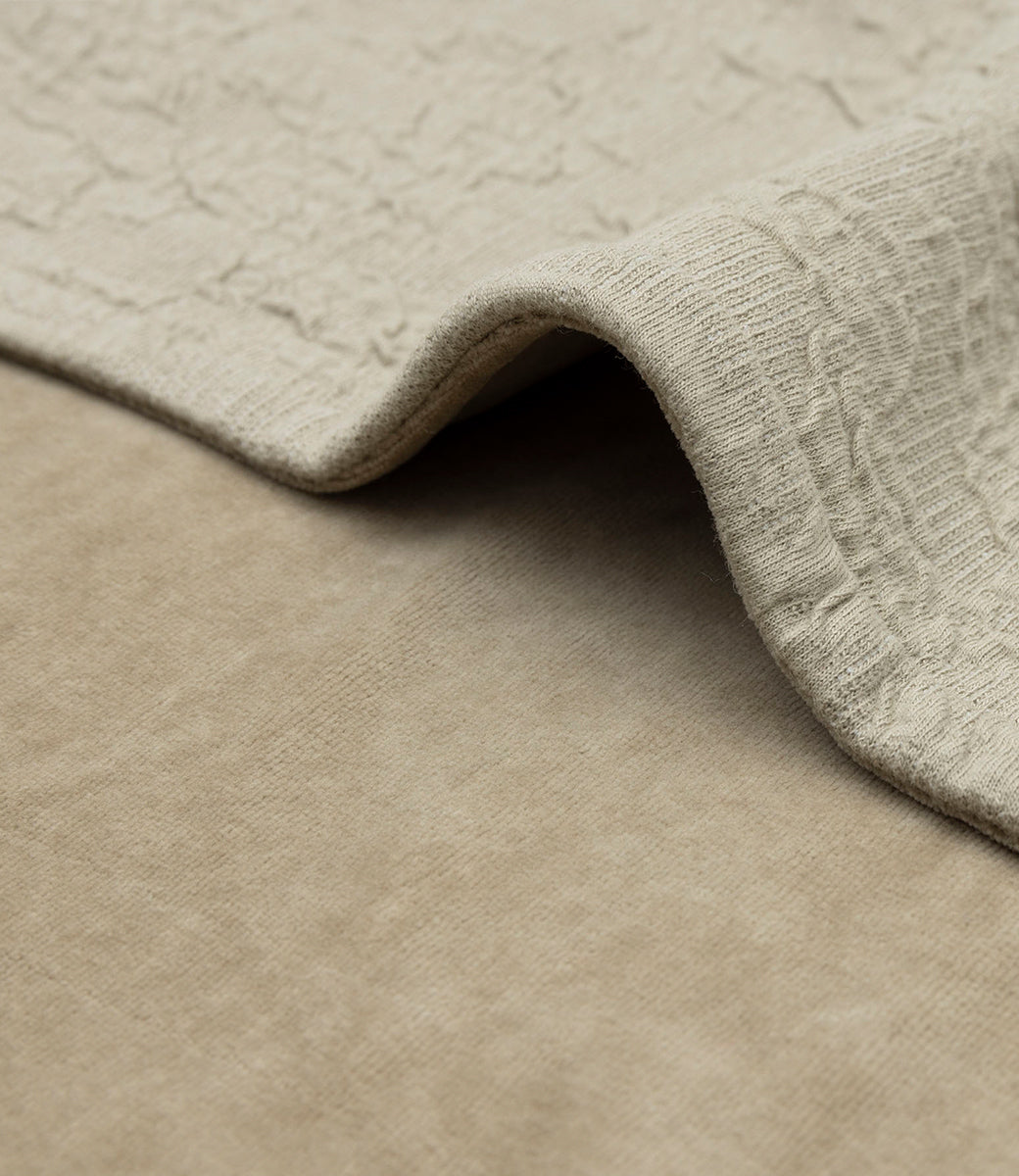 Babydeken geborduurd // Soft waves velvet - olive green