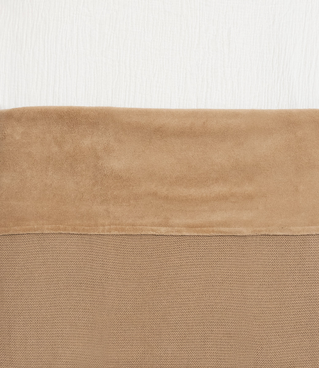 Winter deken incl. naam borduren // fleece basic knit - Biscuit