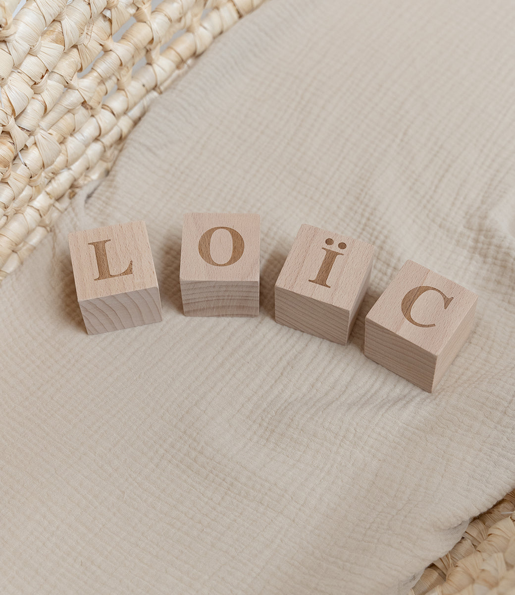 Wooden name blocks // Times