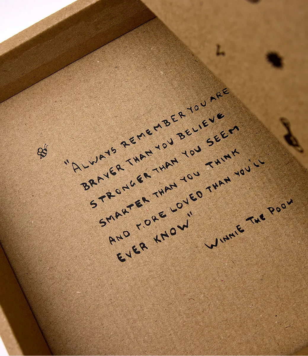 Wonder box - clover on cream Saga Copenhagen
