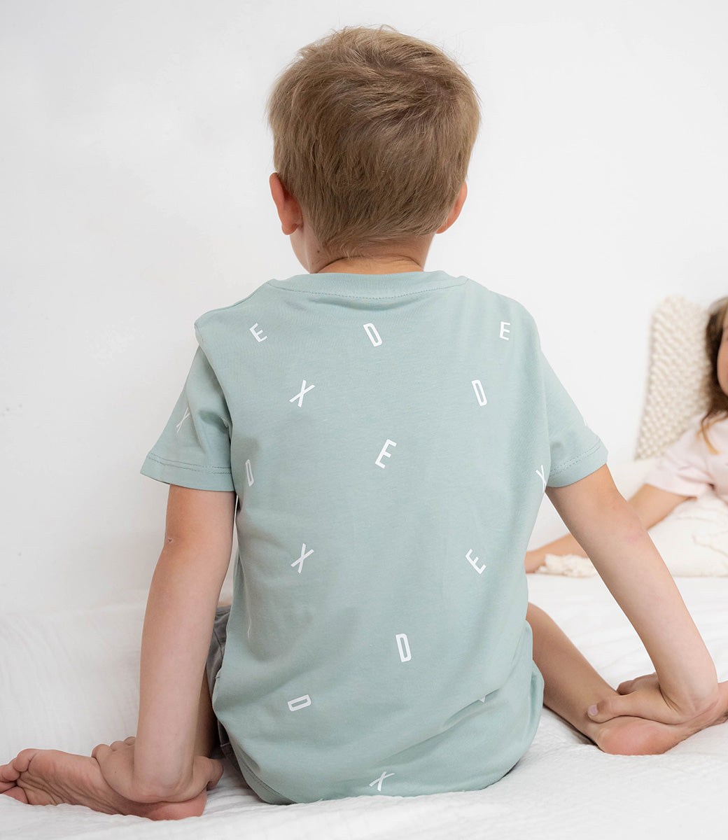 Kids t-shirt / "dancing letters" met naam