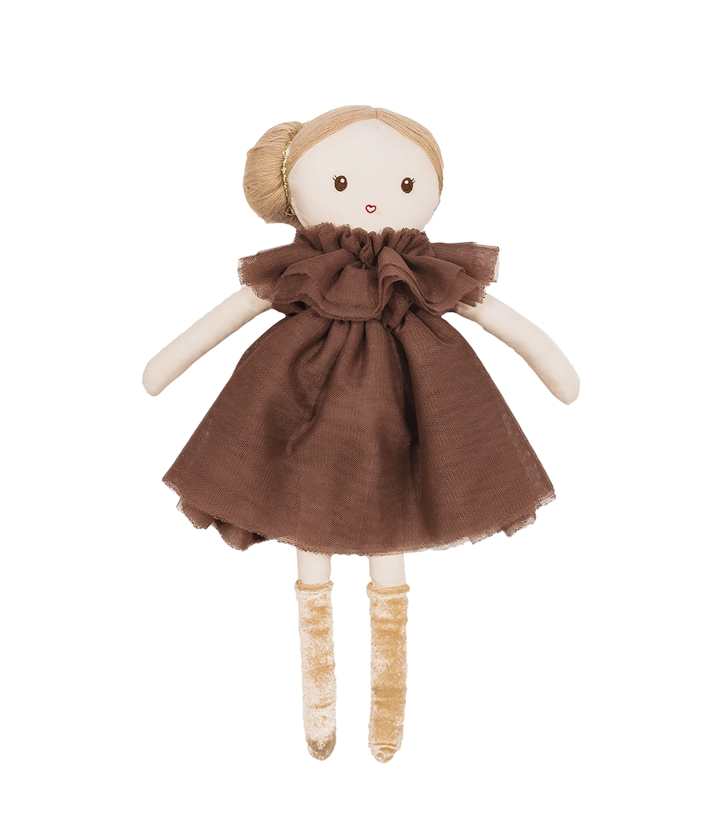 Dollies // Maggie Lu