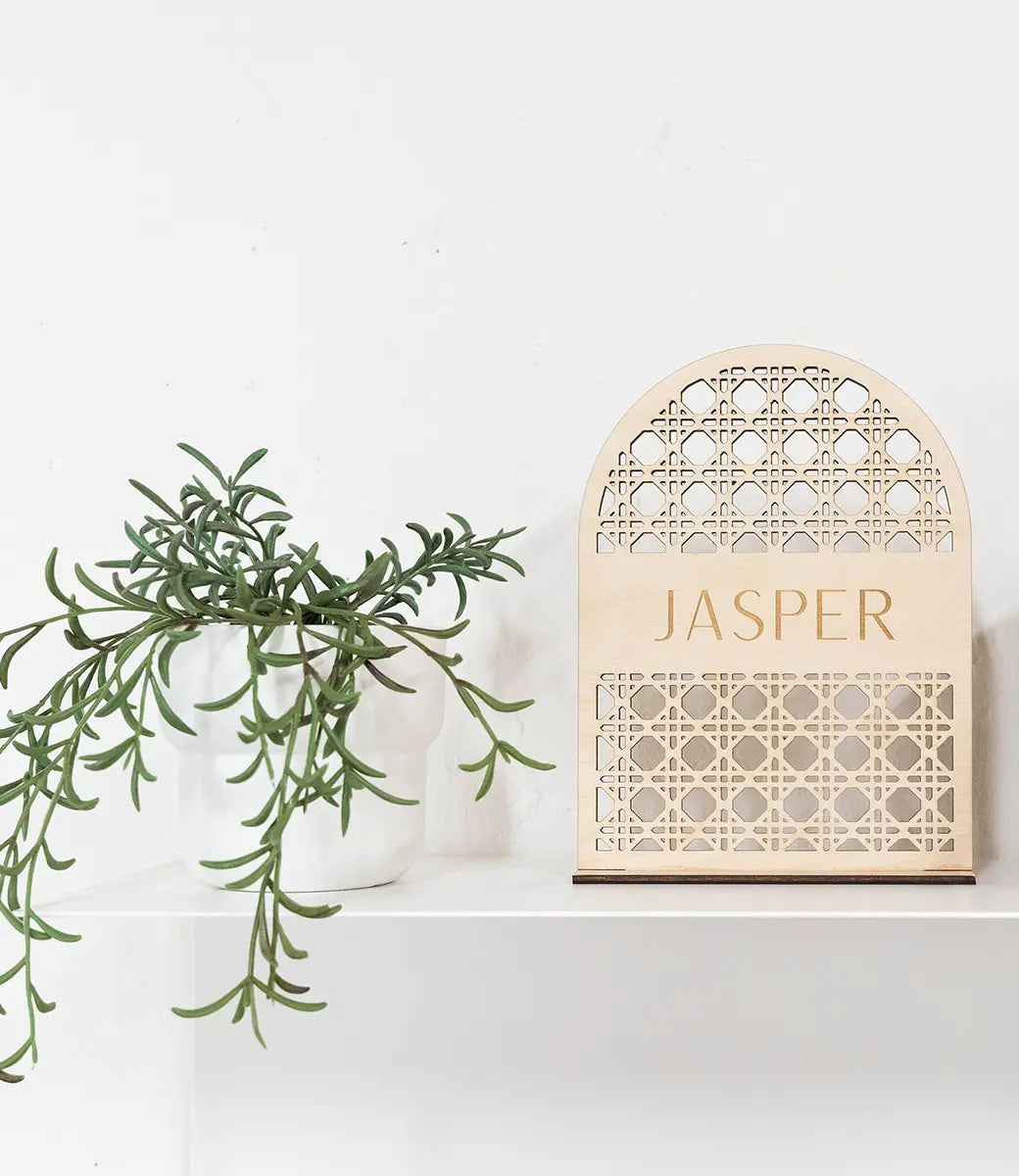 Rotan boog bordje // met naam World of Mina