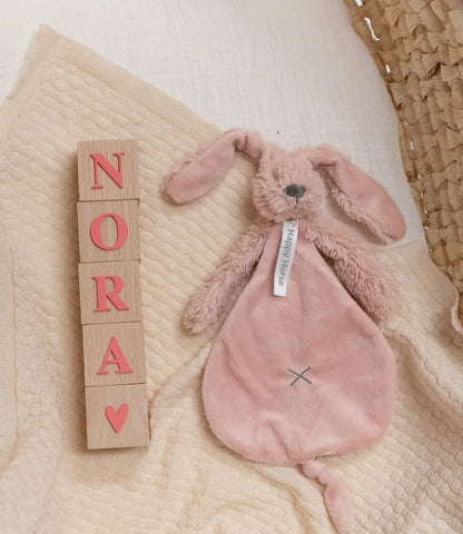 Houten naamblokken // Times 3D - Framboos World of Mina