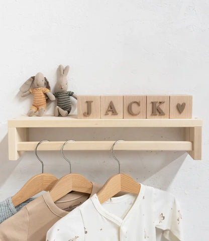 Houten naamblokken // Times 3D - Kokosnoot World of Mina