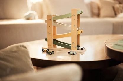 Houten autobaan - On the go World of Mina