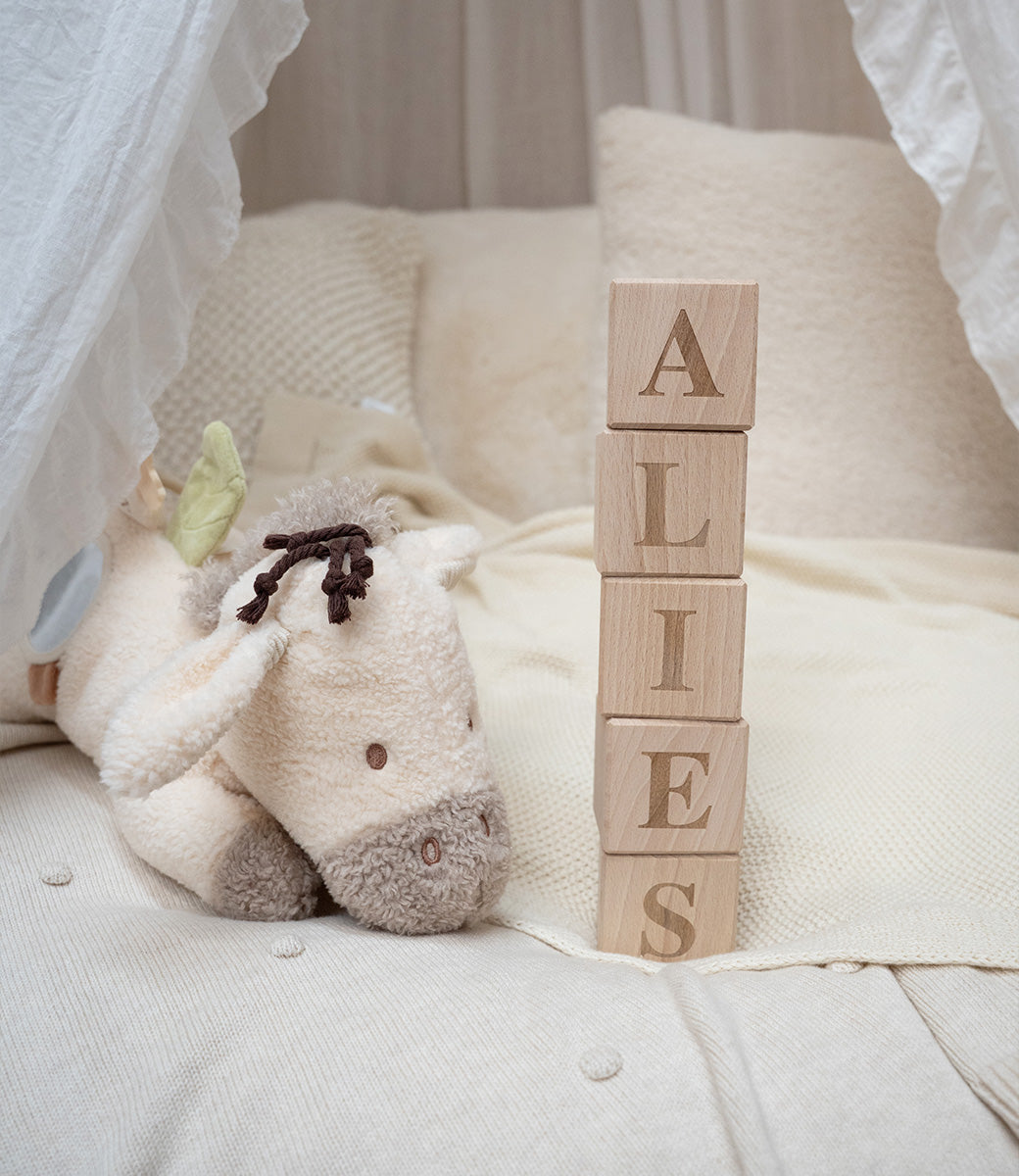 Wooden name blocks // Times