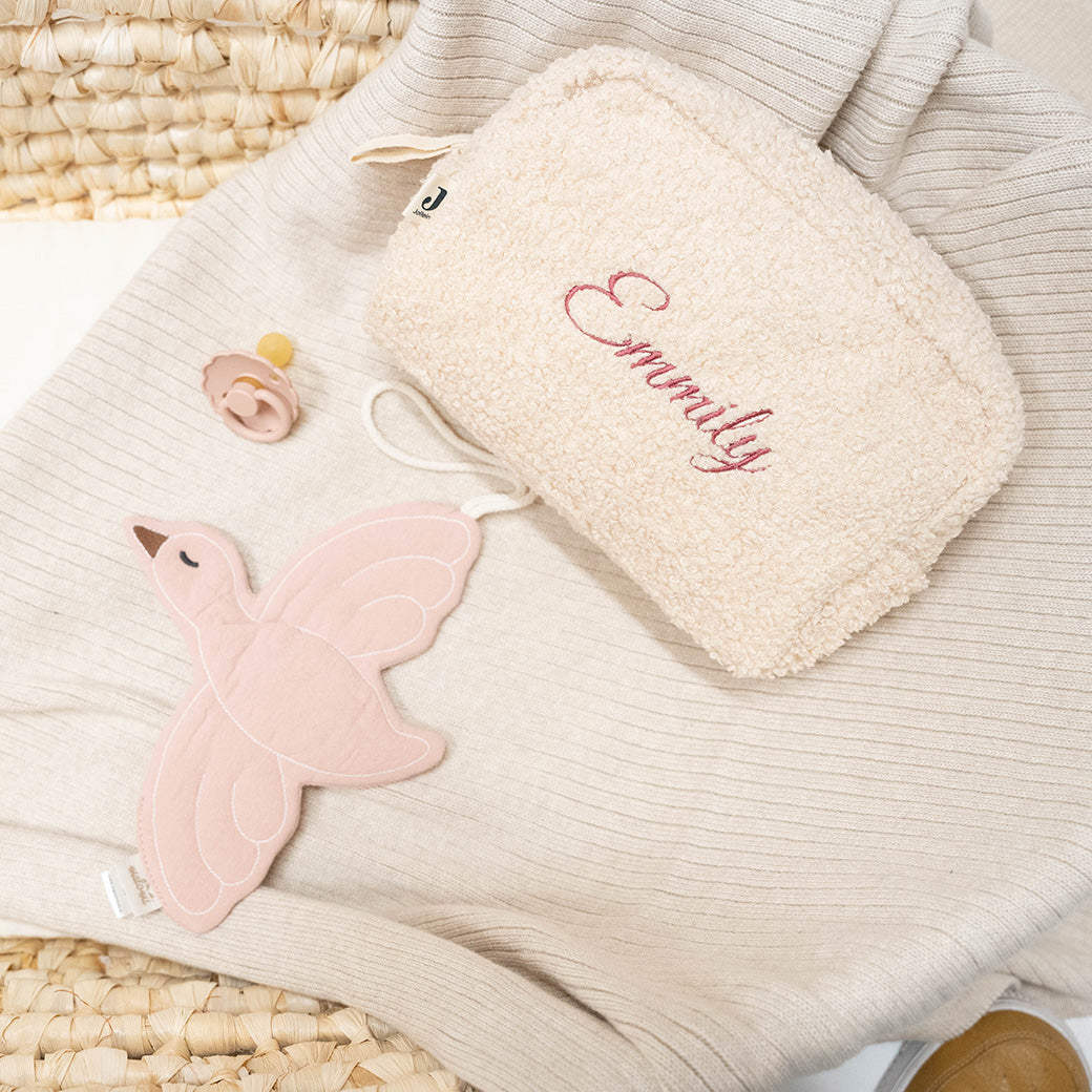Bouclé Pouch // Natural