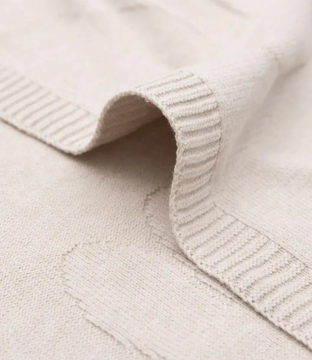 Nijntje deken incl. naam borduren // knit - nougat Jollein