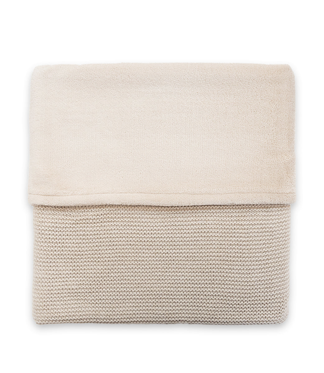 Winter deken incl. naam borduren // fleece basic knit - Nougat