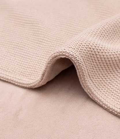 Winter deken incl. naam borduren // fleece basic knit - Wild rose Jollein
