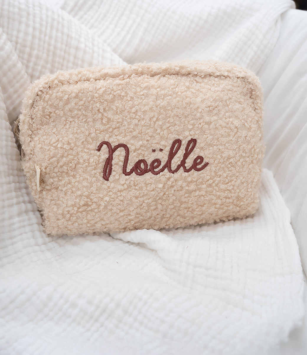 Bouclé Pouch // Natural