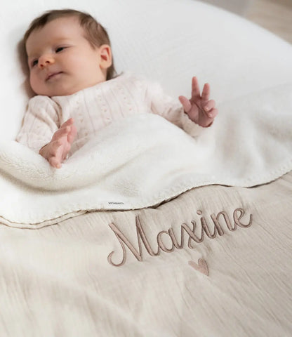 Wiegdeken teddy Faro // warm white Koeka