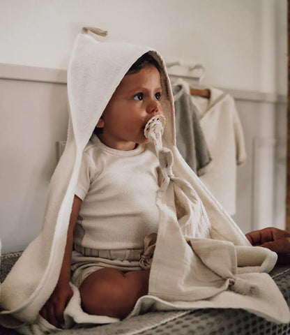 Speendoekje Faro // warm white Koeka