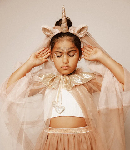 Little Unicorn // cape Mrs. Ertha