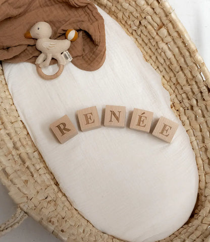 Houten naamblokken // Times World of Mina