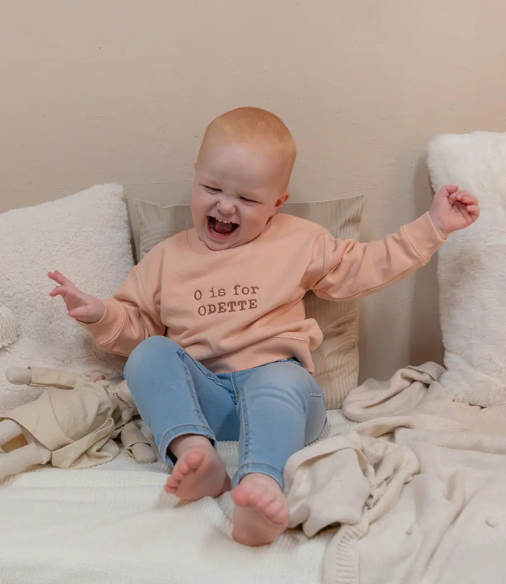 Baby naamsweater // typewriter World of Mina