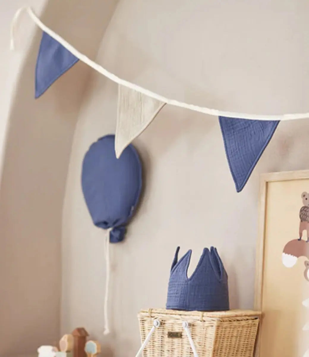 Vlaggenlijn // Jeans blue-Olive green World of Mina