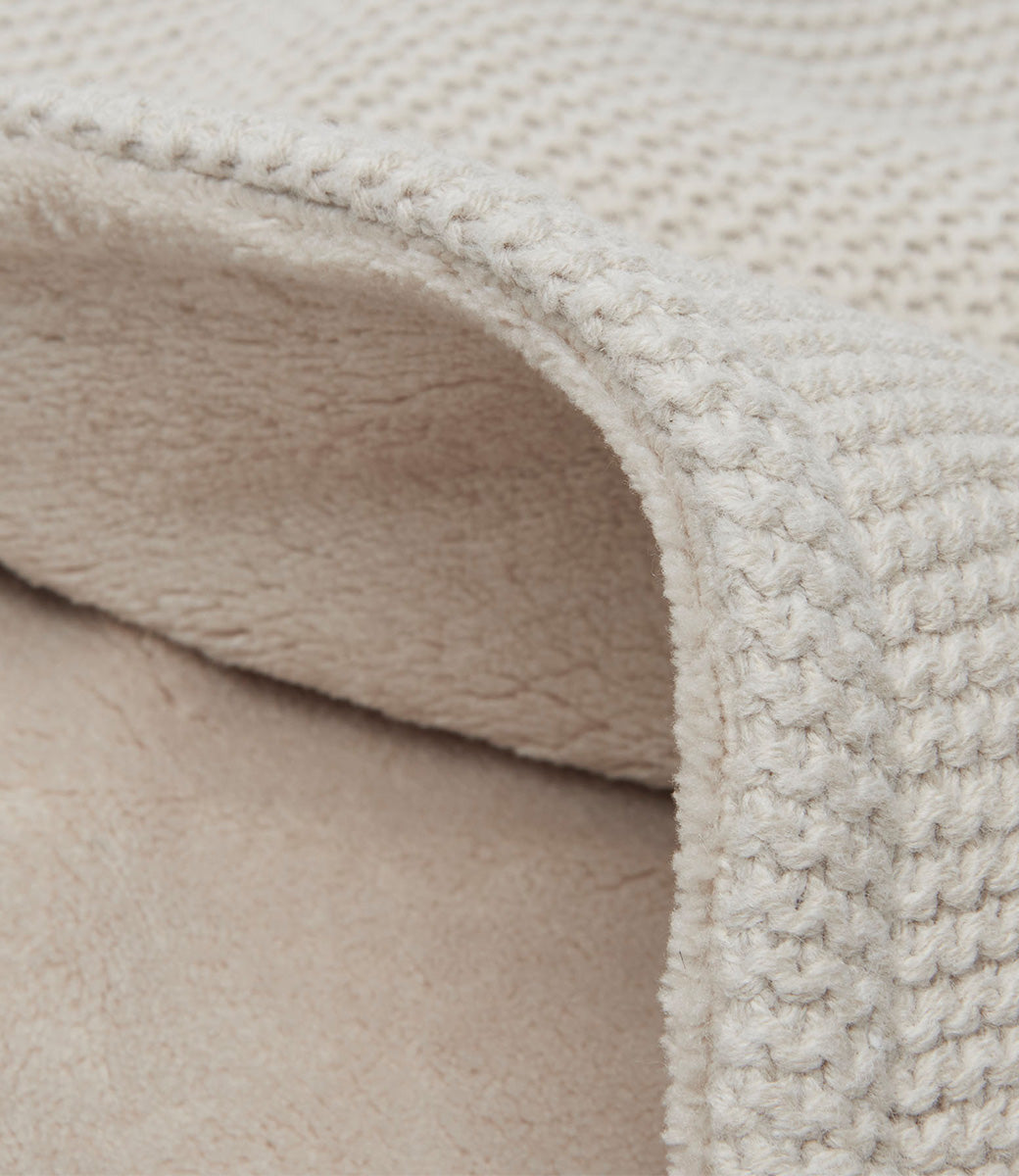 Winter deken incl. naam borduren // fleece basic knit - Nougat