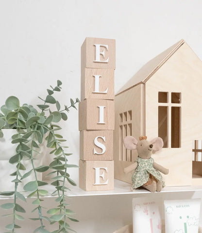 Houten naamblokken // Times 3D - wit World of Mina